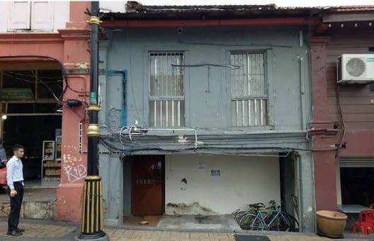 The shophouse before renovation
